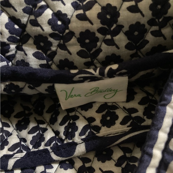 Vera Bradley tote - Picture 6 of 6